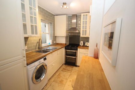 1 bedroom flat to rent - Photo 3