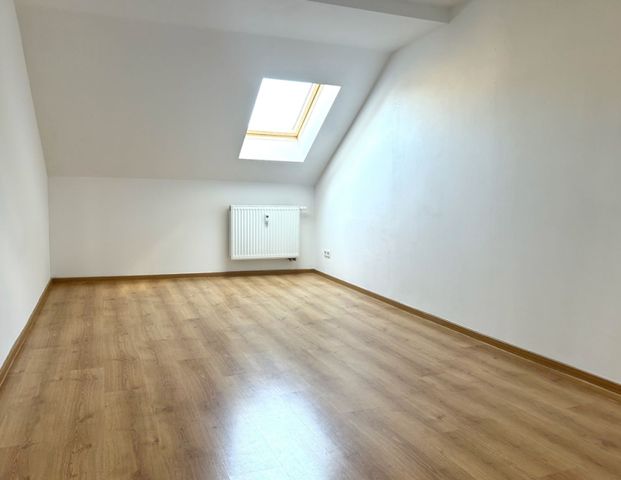 Lutherviertel • 4-Raum Wohnung • Tageslichtbad mit Wanne • toller Ausblick • zur Miete • WG-geeignet - Foto 1