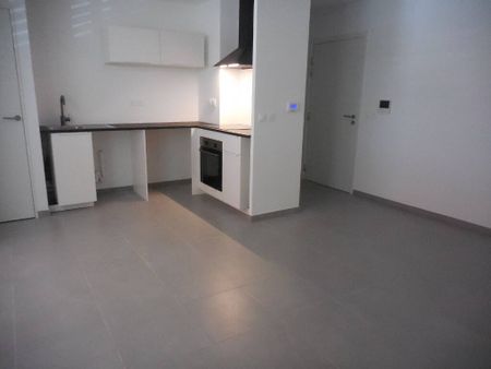 Location appartement 2 pièces 42.85 m² à Marseille 12e Arrondissement (13012) - Photo 2