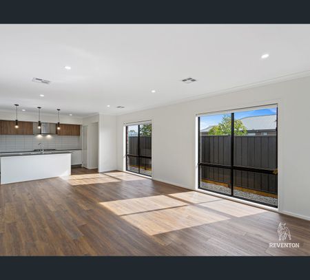 25 Sendock Pde, Huntly, Vic 3551 - Photo 4