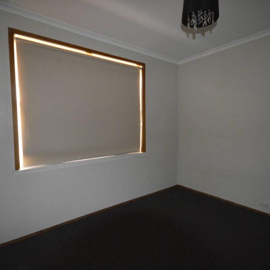 ADDISON REAL ESTATE - Photo 1