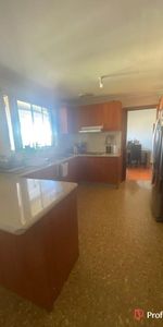 Charming Family Home in Wakeley - Photo 3