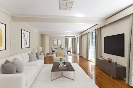 FOUR BEDROOM FAMILY HOME - Photo 2