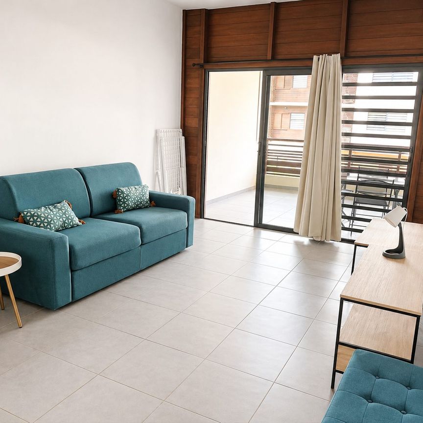 Location Appartement 1 pièce 29m² REMIRE MONTJOLY 97354 - Photo 1