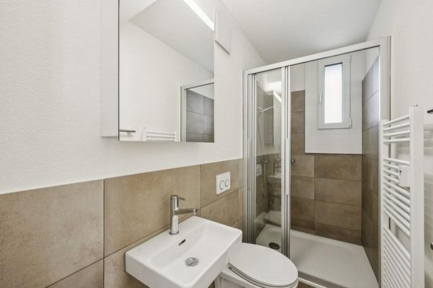 Schöne 4.5 Zimmerwohnung mit grossem Balkon in Allschwil - Photo 1