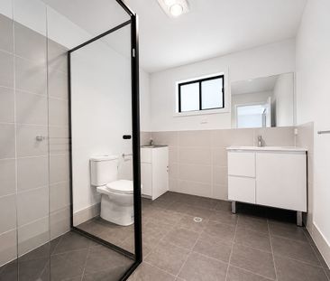 Brand New Duplex Home! - Photo 3