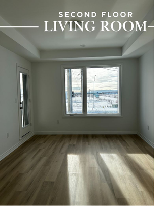 For Lease - 90 Pearen Lane, Barrie, Ontario - Photo 1