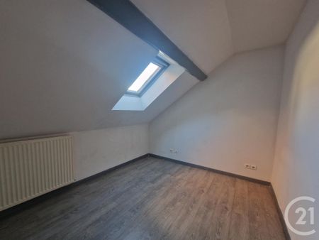 Location Appartement 4 pièces 72m² NEVERS 58000 - Photo 2