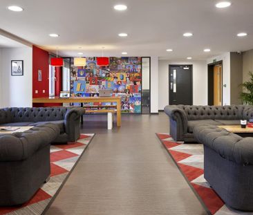 1 bedroom private hall to rent - Photo 2