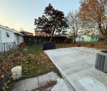 For Lease - 115 GREEN Road Unit# 2, Hamilton, Ontario - Photo 2