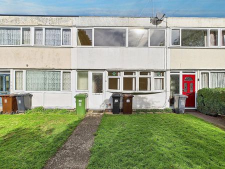 3 bedroom terraced house to rent - Photo 3