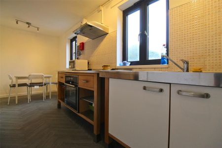 1 bedroom property to rent - Photo 4