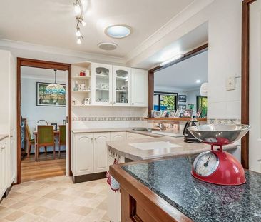 Great Family Home! - Photo 3