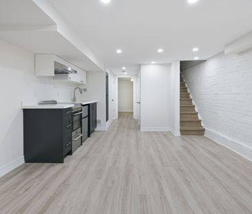 For Lease - 208 Cedarvale Avenue, Toronto, Ontario - Photo 3