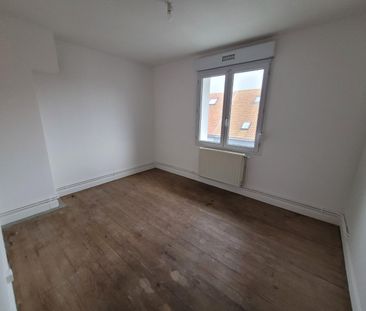 Location Appartement 4 pièces 68m² BOULOGNE SUR MER 62200 - Photo 1