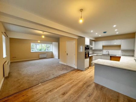 3 bedroom terraced house to rent - Photo 3