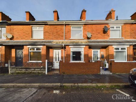 26 Willowfield Parade, Belfast, BT6 8HQ - Photo 2