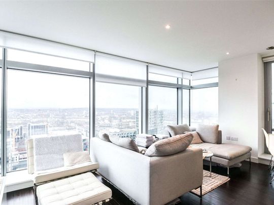 Pan Peninsula East, 3 Pan Peninsula Square, Canary Wharf, London, E14 9HR - Photo 1