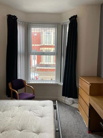 4 bedroom house to rent - Photo 2