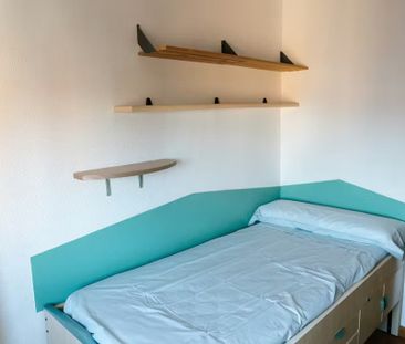 Carrer de Rius i Carrió, L'Hospitalet de Llobregat, Catalonia 08904 - Photo 4