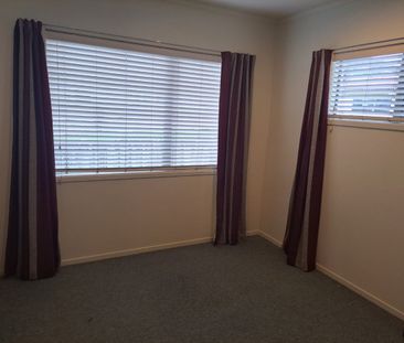 5A Amberley Avenue, Te Atatu South - Photo 5