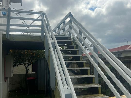 So Handy -1 Bedroom Unit/Apartment Papatoetoe - Photo 1