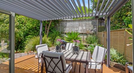 Like Living In Monaco - Photo 5