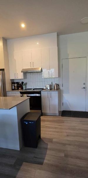 4 et demi de luxe à Brossard *1 mois gratuit à la cession du bail* - Photo 1