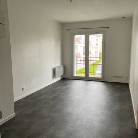 A LOUER STUDIO 20M2 très bon état - PROCHE ISEN ET FACS - Photo 1