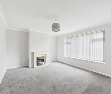 3 bedroom detached bungalow to rent - Photo 4