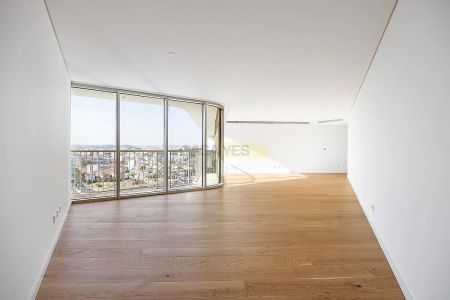 Apartment T2 in Campolide, Lisboa - Photo 2
