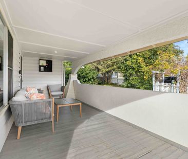 Charm and Convenience - Photo 2