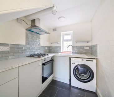 1 bedroom detached house to rent - Photo 5