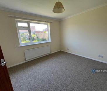 3 bedroom bungalow to rent - Photo 3