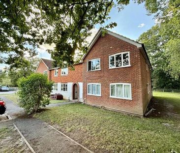 Upshire Gardens, Bracknell, Berkshire, RG12 - Photo 1
