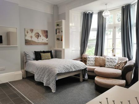 1 bedroom house to rent - Photo 2