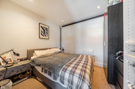 1 bedroom studio property to rent - Photo 4