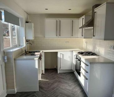 Taunton Road, Worle, BS22 - Photo 2