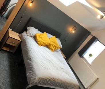 14 bedroom flat to rent - Photo 5