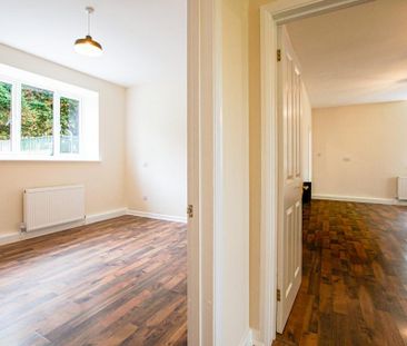 3 bedroom apartment to rent - Photo 2