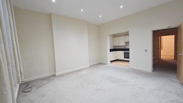 Grimshaw Place, Preston - Photo 1