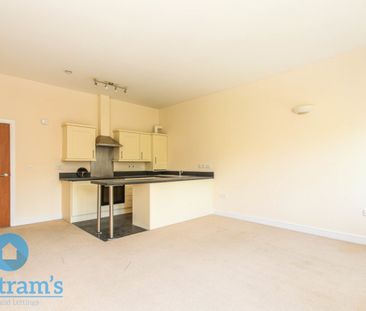 1 bed Apartment for Rent - Photo 3