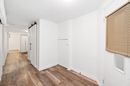 For Lease - 33 St John's Road Unit# Basement, Toronto, Ontario - Photo 5