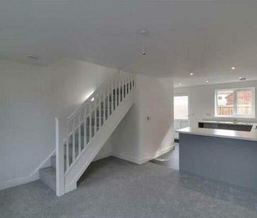 2 bedroom property to rent - Photo 1