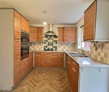 Railway View, Hednesford, WS12 - Photo 6