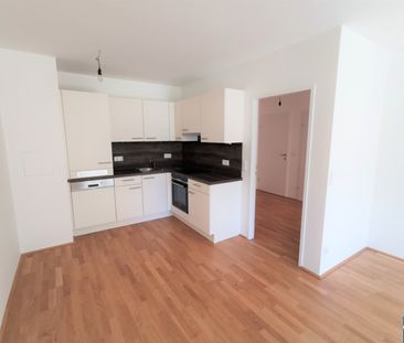 Schöne 2 Zimmer Wohnung mit Loggia in zentraler Lage - Photo 5