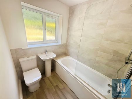 Chapel Close, Berry Brow, Huddersfield, HD4 - Photo 5