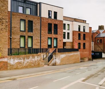 Bronze Studio - Photo 5