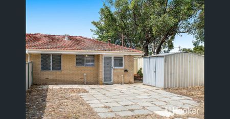 2 x 1 Duplex close to all amenities - Photo 2