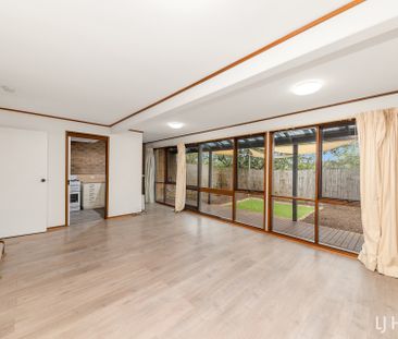 33 Strong Place, Belconnen ACT 2617 - Townhouse For Rent | Domain - Photo 4